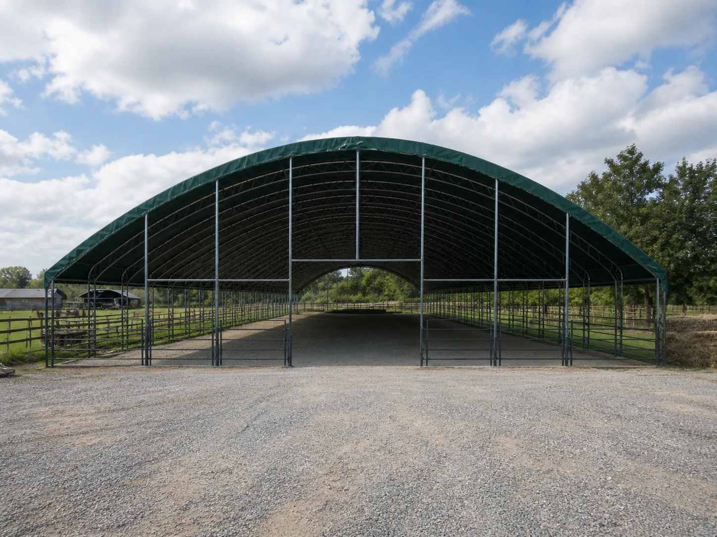 Cubierta para Picadero 20 × 60 × 6,5 m